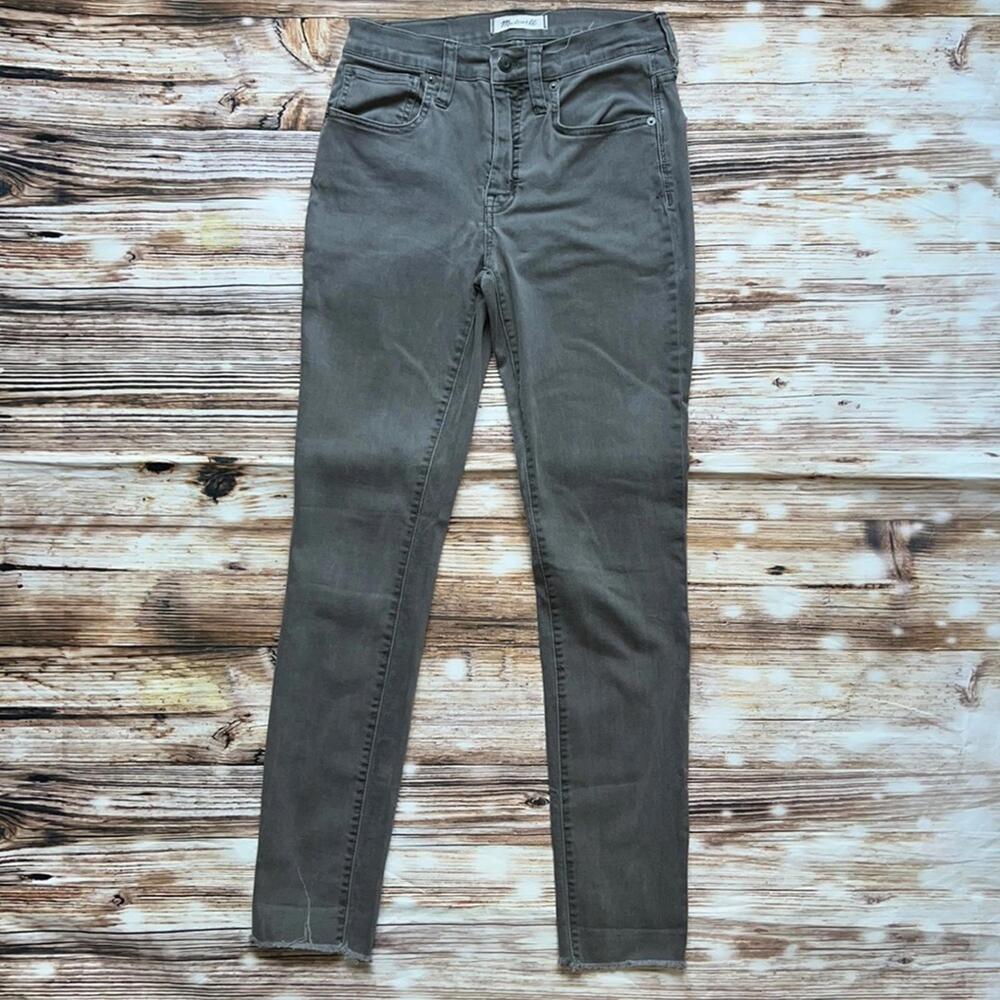 🩵 Madewell 9” high rise skinny raw hem garment dyed